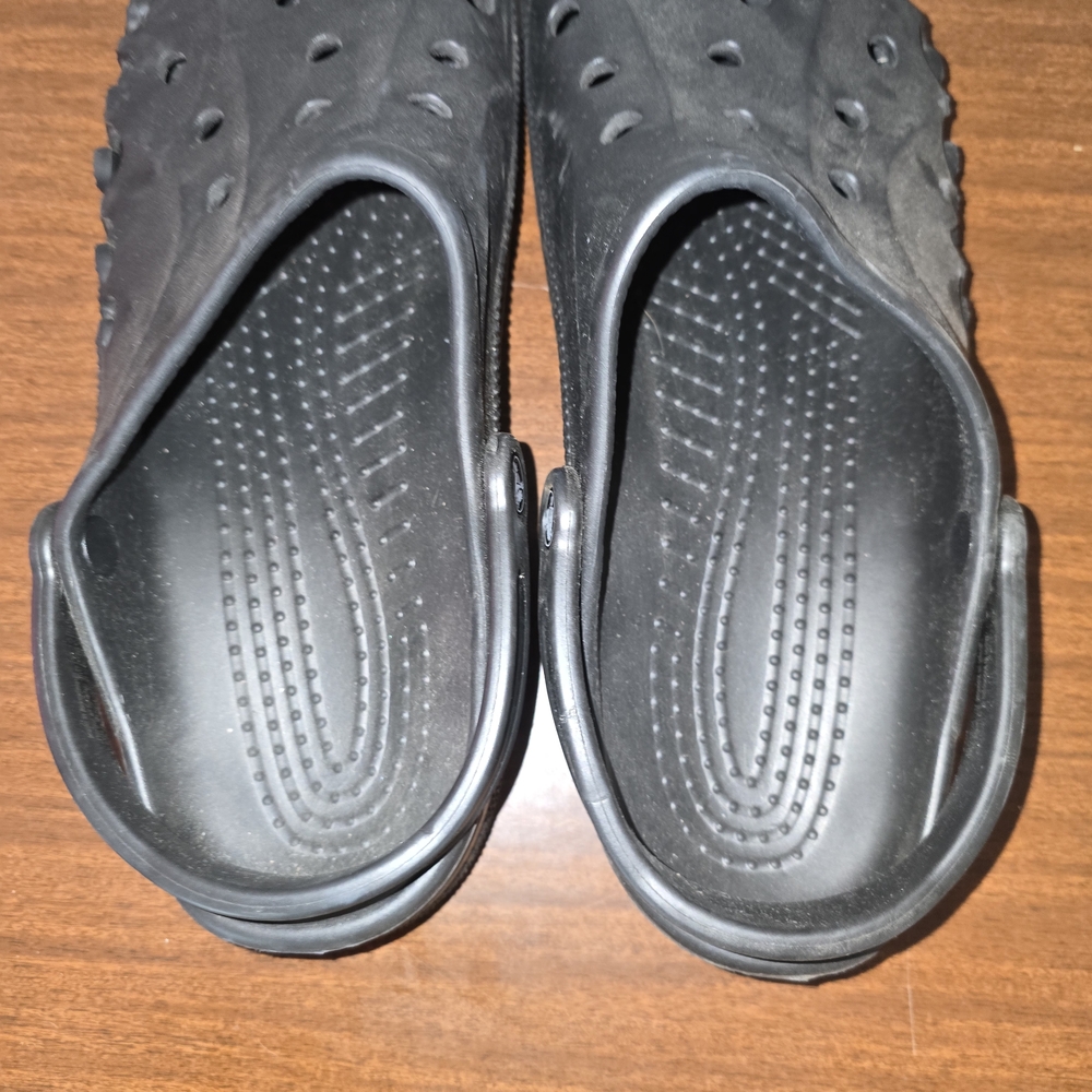 Mens Black Crocs Baya clogs - Picture 5 of 5